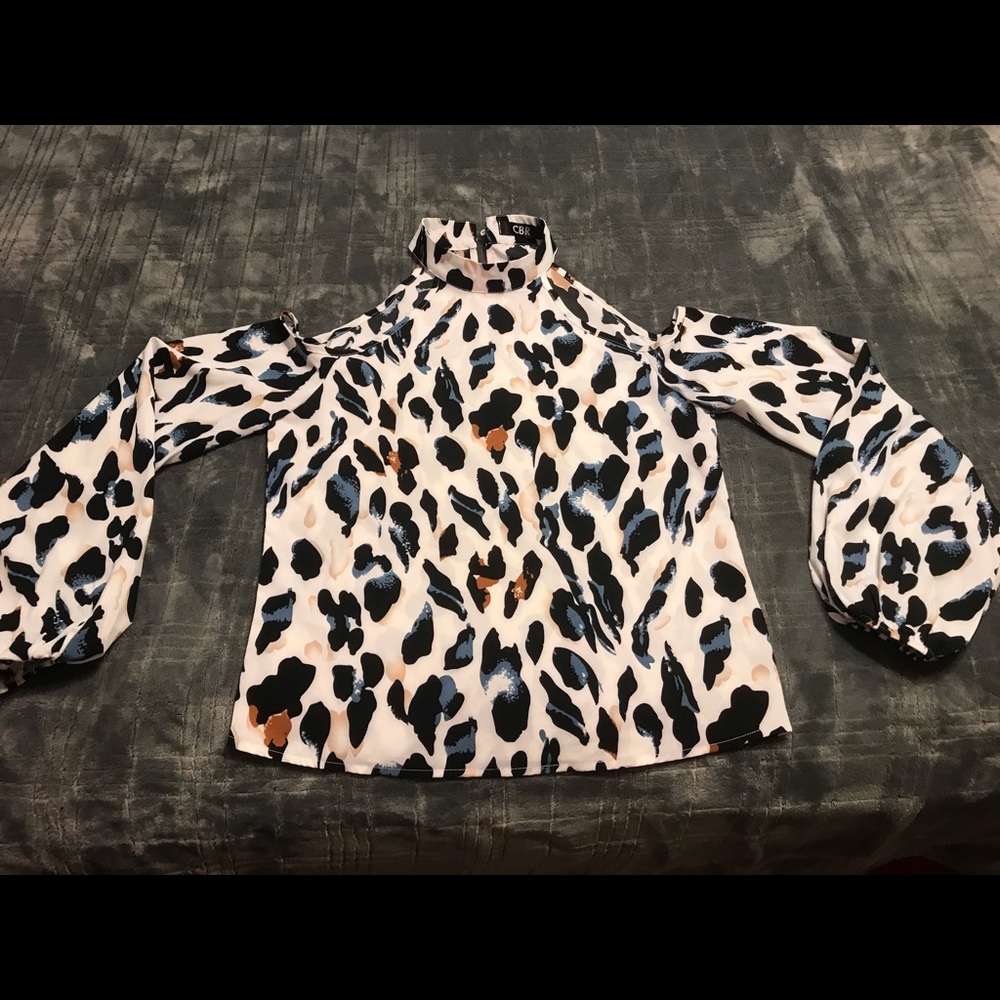 CBR blouse size small